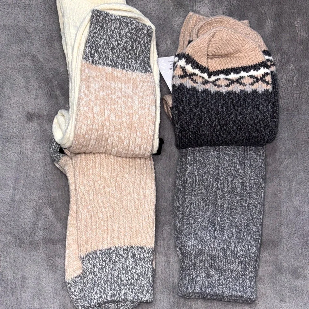 Muk Luks Cozy Up Your Life Crew Height Socks Women OS (6-11) Heather 4 Pair Pack
